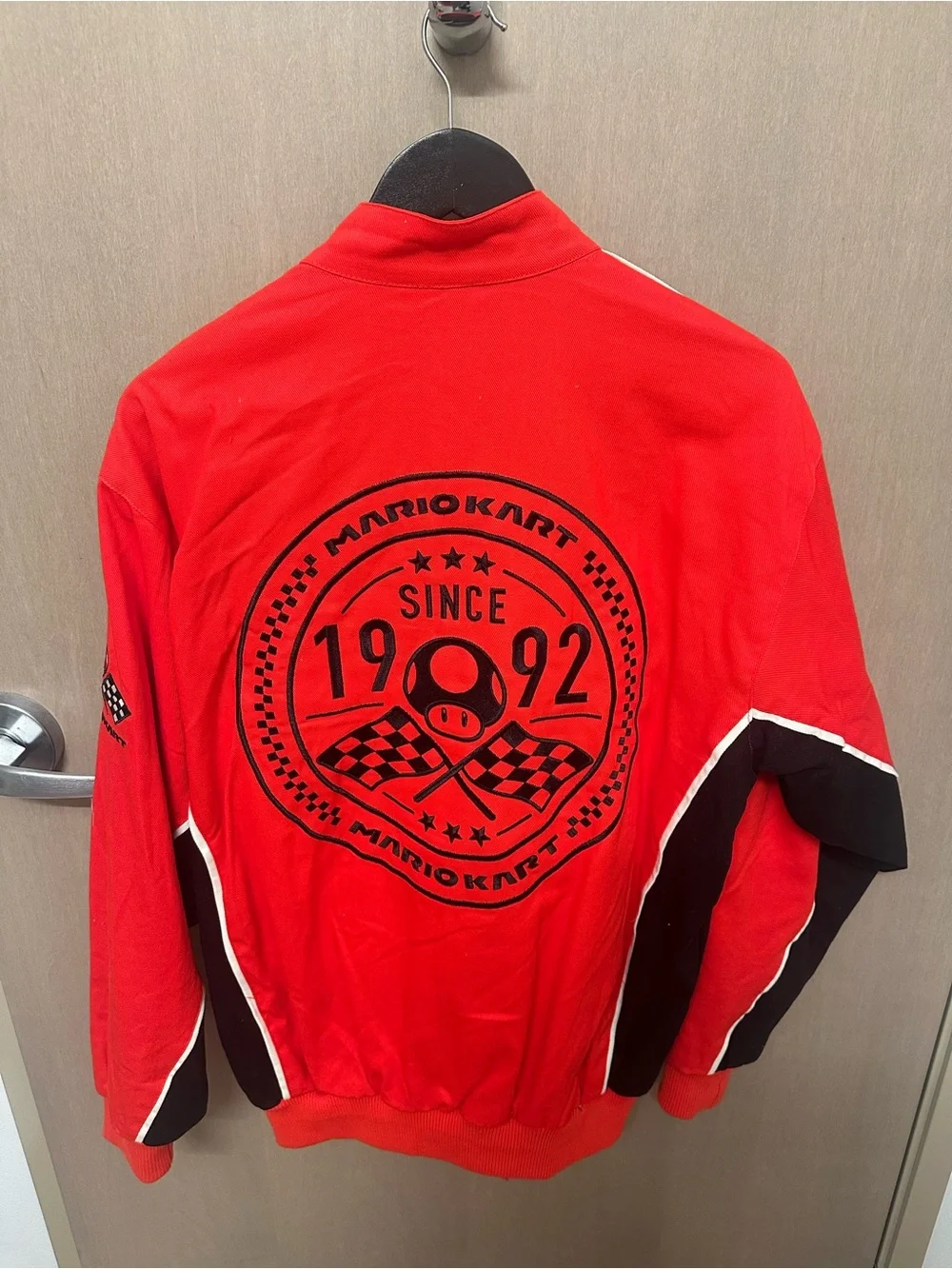 Mario Kart Canvas Racing Jacket Red size medium NWT
